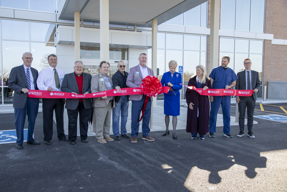 3401 Ribbon Cutting 3401 Ribbon Cutting