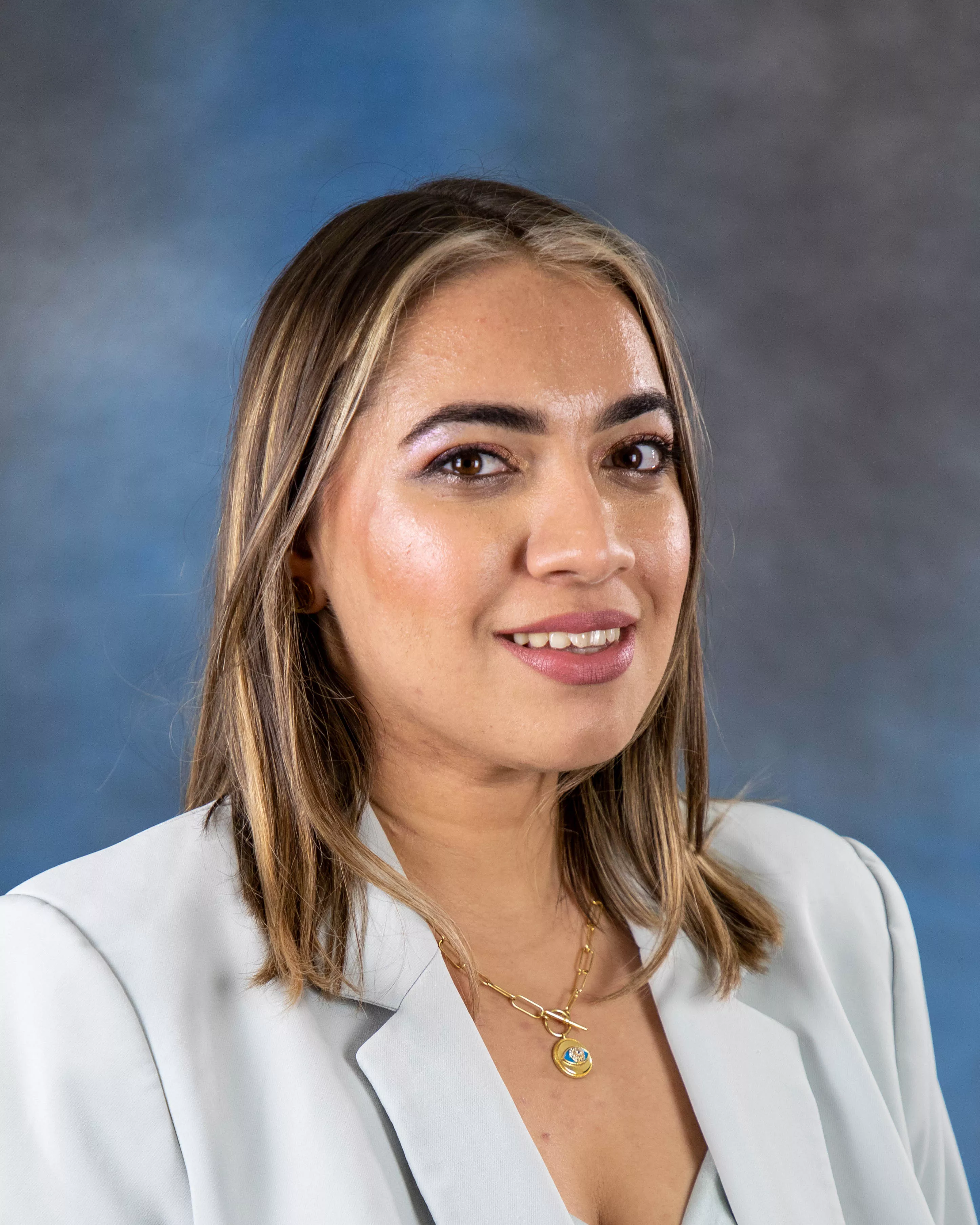 Ozge Williams, MD