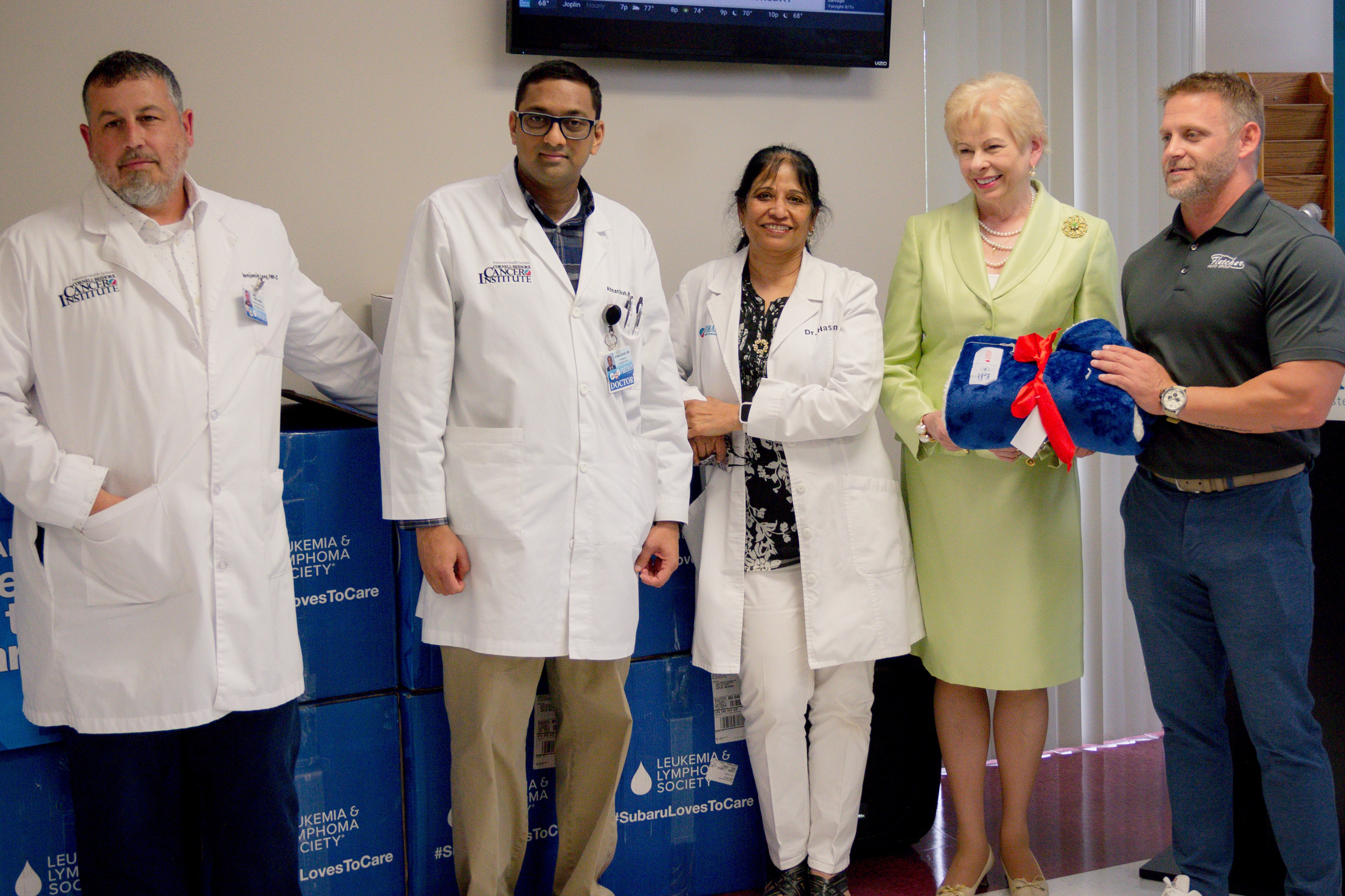 Freeman Receives Blankets for Cancer Patients