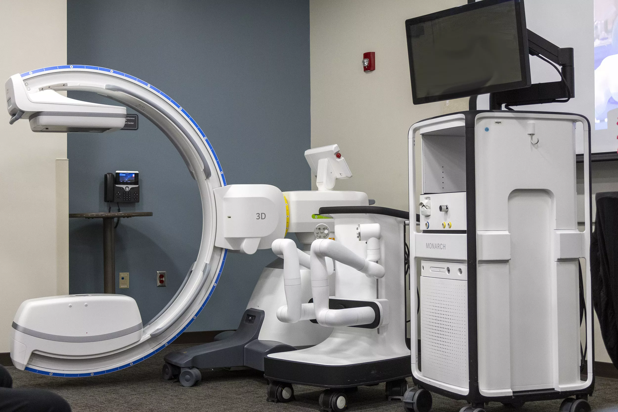 Freeman Celebrates 400th MONARCH® Robotic Bronchoscopy